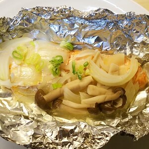 簡単 フライパンで作る鮭のホイル焼き レシピ 作り方 By あんこ W 楽天レシピ 簡単 フライパンで作る鮭のホイル焼き レシピ 作り方 By あんこ W 楽天レシピ